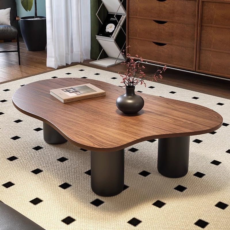 French Antique Style Walnut Sm - Luxury Lifestyle Apartments ulasan dan harga