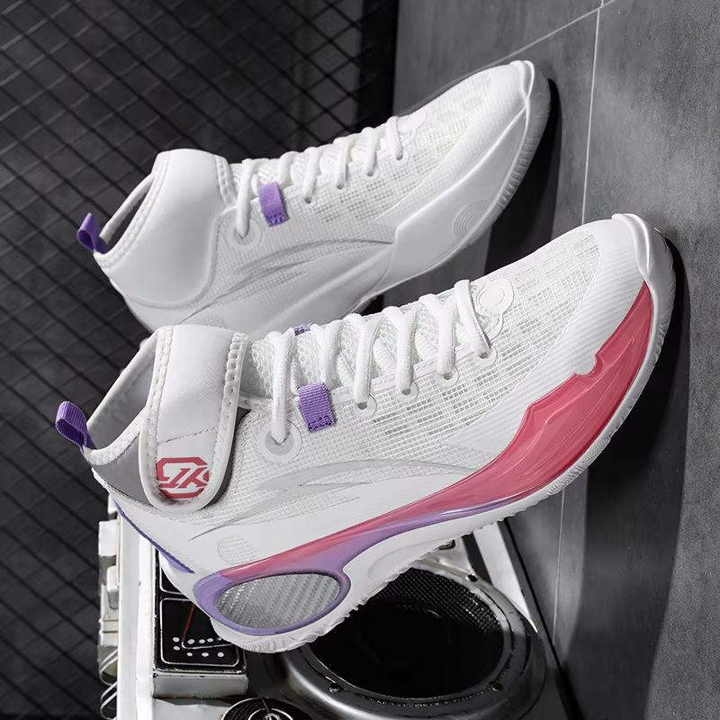 Super Cool Basketball Shoes Me - Luxury Lifestyle Brand ulasan dan harga